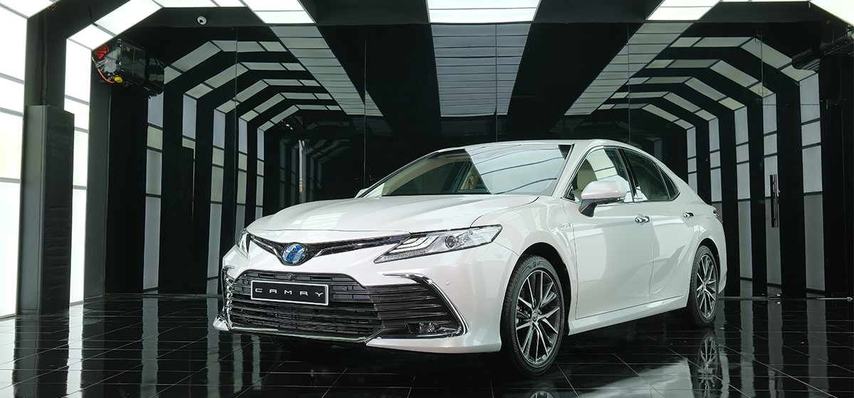 ngoại thất toyota camry