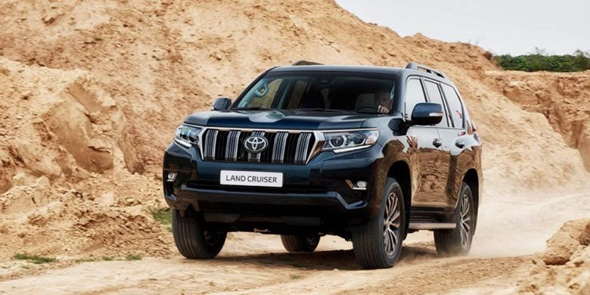 ngoại thất toyota land cruiser prado