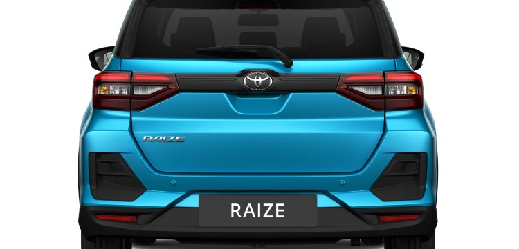 đuôi xe toyota raize