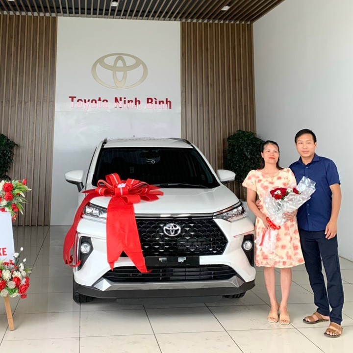 giao xe tại toyota ninh bình